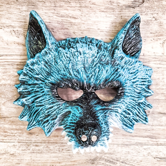 Wolf Mask - Picture 8 of 11